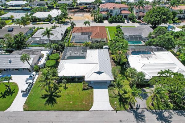 Palm Beach Isles, 1081 Bimini Ln, Riviera Beach, Florida 33404, image 3