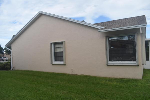 Le Chalet, 5082 Little Beth Dr N, Boynton Beach, Florida 33472, image 1