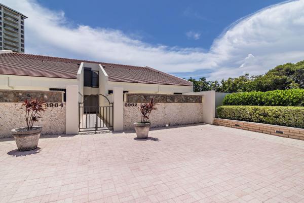 Martinique, 3962 N Ocean Dr #10, Riviera Beach, Florida 33404, image 1