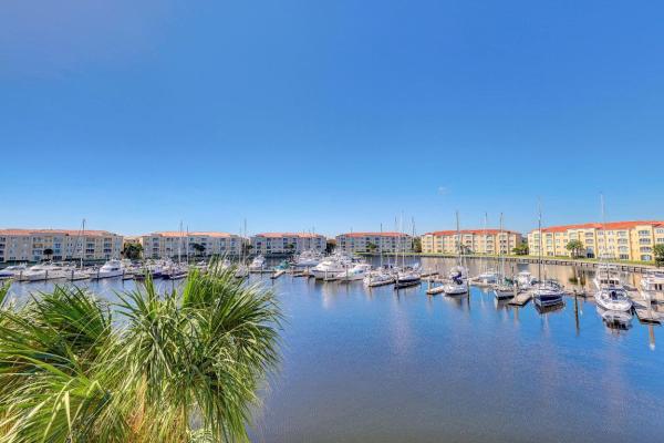Harbour Isle East, 10 Harbour Isle Dr #304, Fort Pierce, Florida 34949, image 1