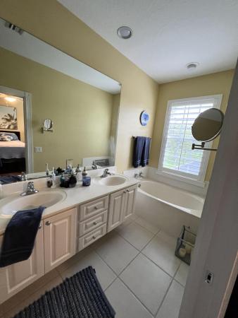 Catalina Lakes, 401 Capistrano Dr, Palm Beach Gardens, Florida 33410, image 2