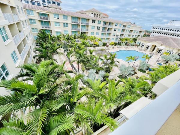 Palmetto Place, 99 SE Mizner Blvd, Boca Raton, Florida 33432, image 2
