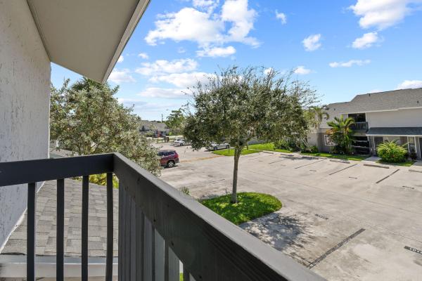 Canalakes, 2101 Wharf Ln, Greenacres, Florida 33463, image 3