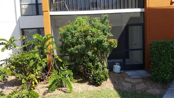 Town & Country Estates, 516 Osprey Dr #16a, Delray Beach, Florida 33444, image 1