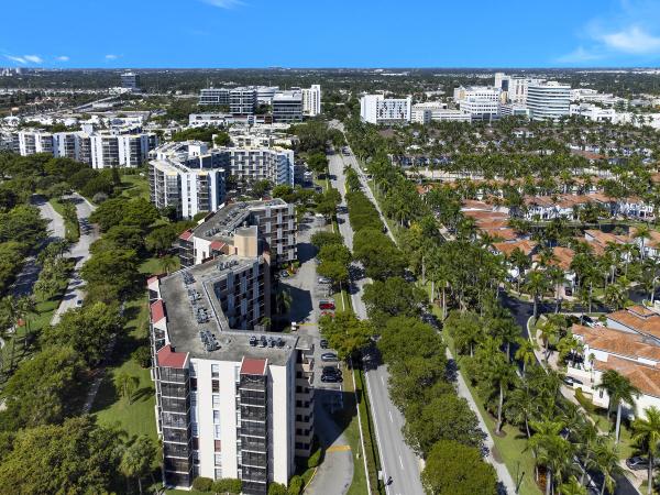 Bravura, 3101 N Country Club Dr #205, Aventura, Florida 33180, image 1