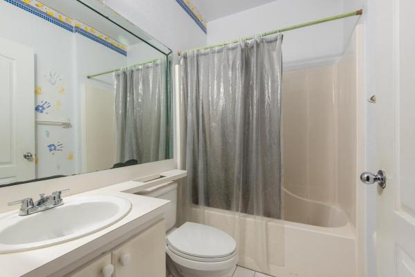 Gabriella Center, 7673 NW 183rd Ter #1404, Country Club, Florida 33015, image 1