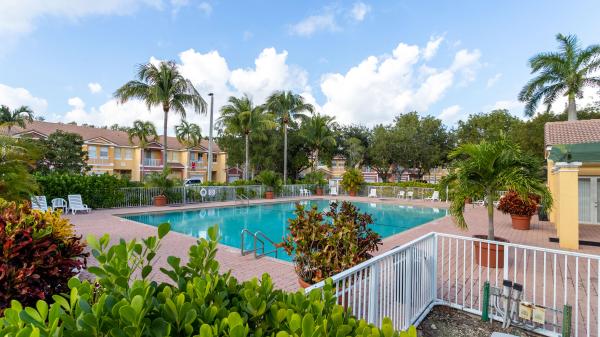 Shoma Townhomes At Royal Palm Beach, 2909 Shoma Dr, Royal Palm Beach, Florida 33414, image 3