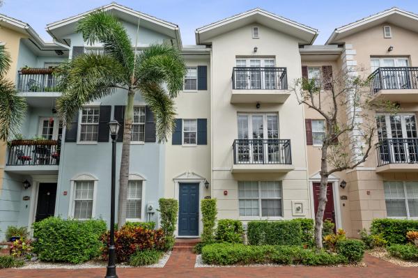 Heritage Club, 1009 W Heritage Club Cir, Delray Beach, Florida 33483, image 1