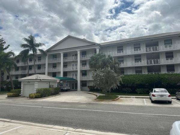 Whitehall, 3716 Whitehall Dr #206, West Palm Beach, Florida 33401, image 1