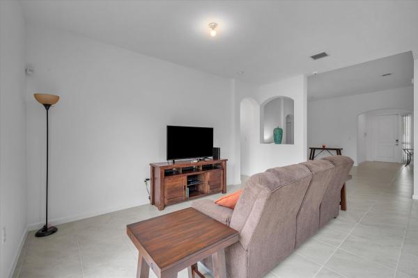 13204 SW 280th St, Unincorporated Dade County, Florida 33032, image 2