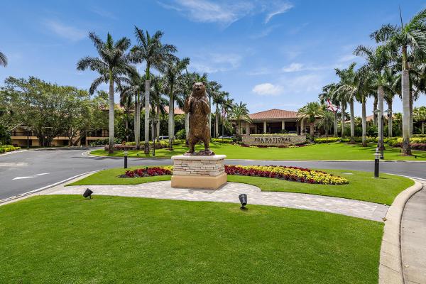 Patio Homes, 146 Old Meadow Way, Palm Beach Gardens, Florida 33418, image 1