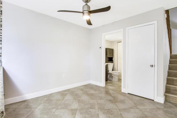 Garden Lakes, 812 8th Ln, Palm Beach Gardens, Florida 33418, image 2