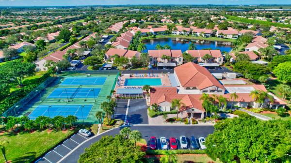 Emerald Pointe, 7856 Coral Lake Dr, Delray Beach, Florida 33446, image 1