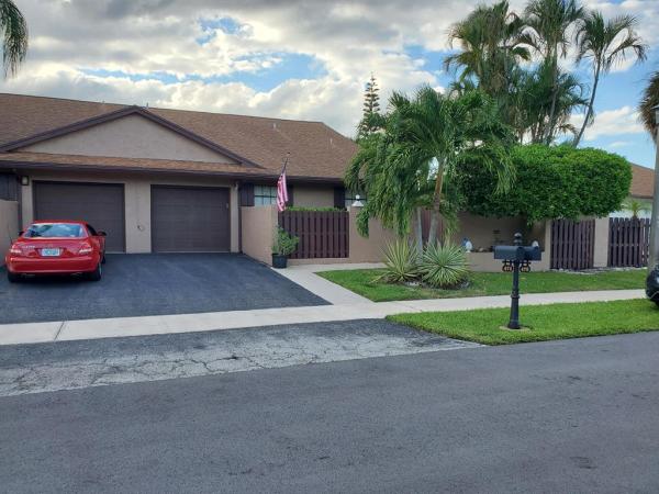 Woodlake, 470 SW 28th Ave, Delray Beach, Florida 33445, image 1