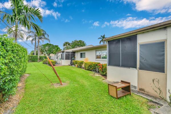 Barkley At Cresthaven Villas, 5023 Cresthaven Blvd #C, West Palm Beach, Florida 33415, image 2