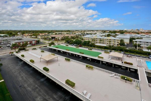 Lake Harbour Towers East, 801 Lake Shore Dr #406, Lake Park, Florida 33403, image 1