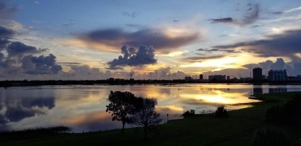 Breakwaters Of The Palm Beaches, 470 Executive Center Dr #1J, West Palm Beach, Florida 33401, image 2
