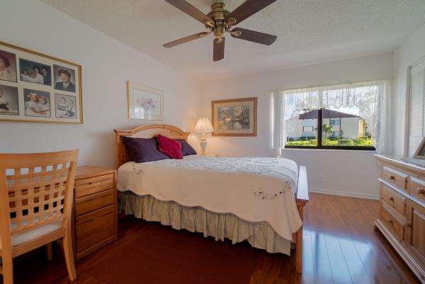 Pine Ridge South 3, 325 Knotty Pine Cir #D-1, Greenacres, Florida 33463, image 3