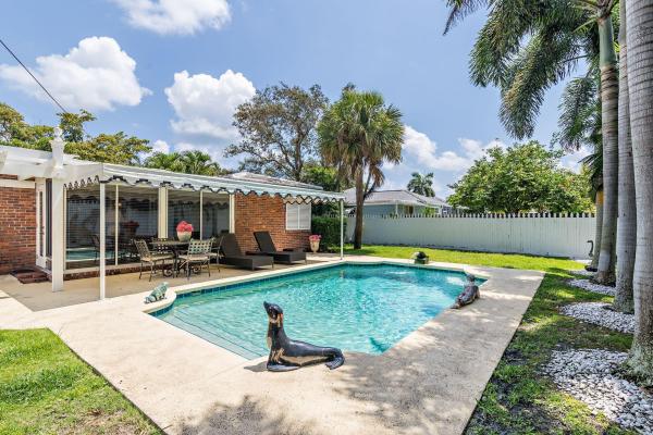 Edgewater, 250 Alpine Rd, West Palm Beach, Florida 33405, image 2