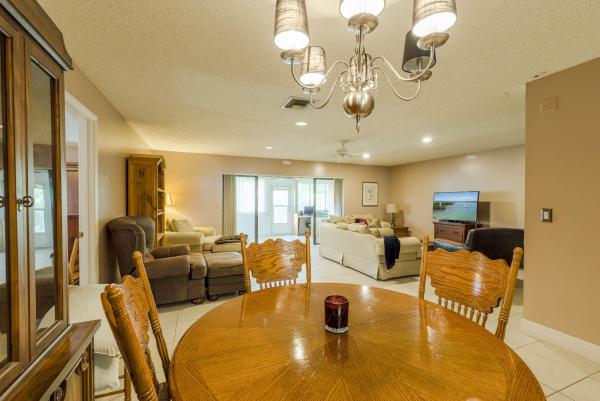 Channing Villas Of Wellington, 12043 Suellen Cir, Wellington, Florida 33414, image 3