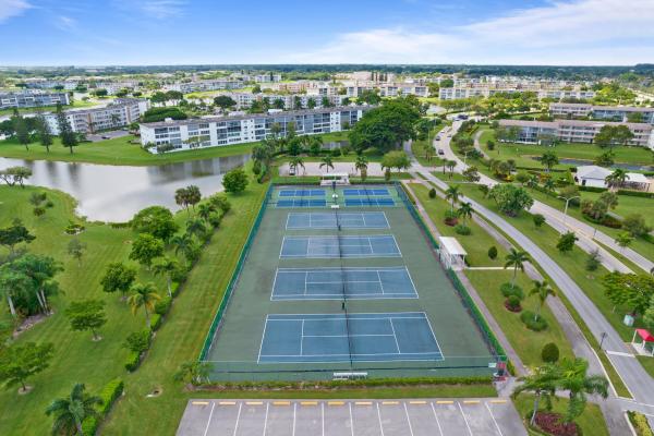 Suffolk At Century Village, 260 Suffolk G, Boca Raton, Florida 33434, image 2