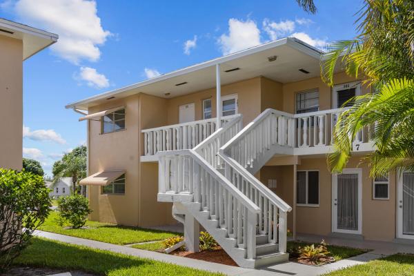 Village Royale, 2111 NE 1st Ct #7201, Boynton Beach, Florida 33435, image 1
