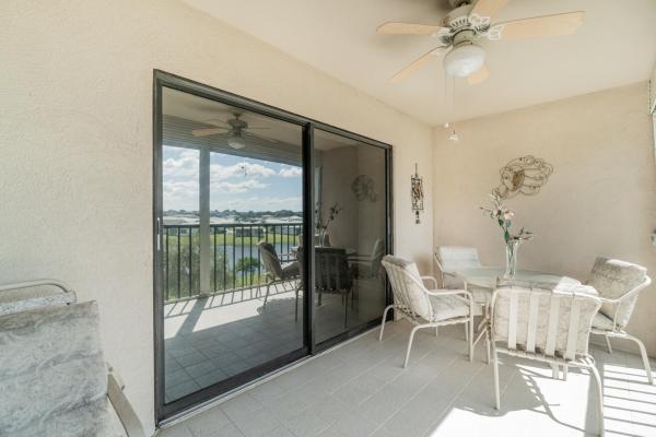 Huntington Lakes 3, 14476 Amberly Ln #408, Delray Beach, Florida 33446, image 2