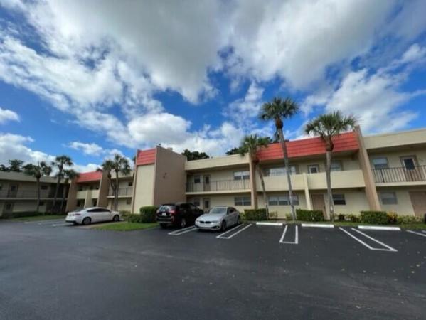Lago Del Rey, 2800 Fiore Way 211, Delray Beach, Florida 33445, image 1