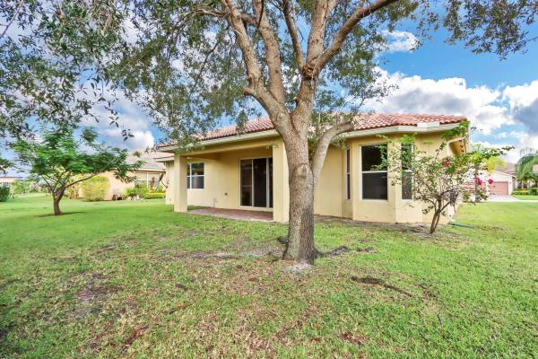 Newport Isles, 1834 SW Newport Isles Blvd, Port St. Lucie, Florida 34953, image 2
