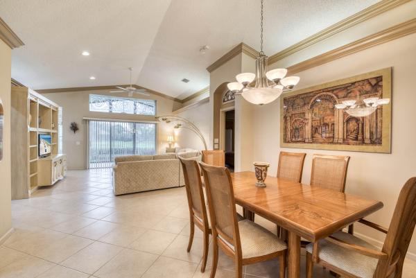 Valencia Isles, 6688 Malta Dr, Boynton Beach, Florida 33437, image 2