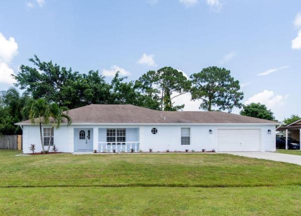 1713 SE Haverford St, Port St. Lucie, Florida 34983, image 1