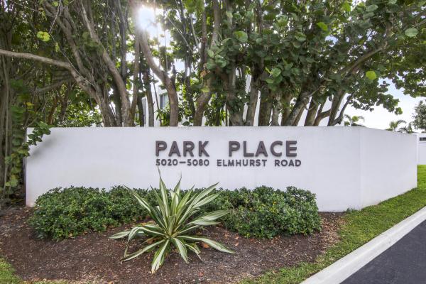 Park Place Townhomes, 5030 Elmhurst Rd #D, West Palm Beach, Florida 33417, image 3