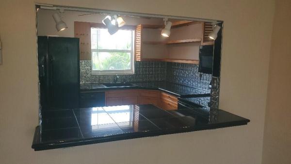 Lakeside Village, 725 Lori Dr #204, Palm Springs, Florida 33461, image 1