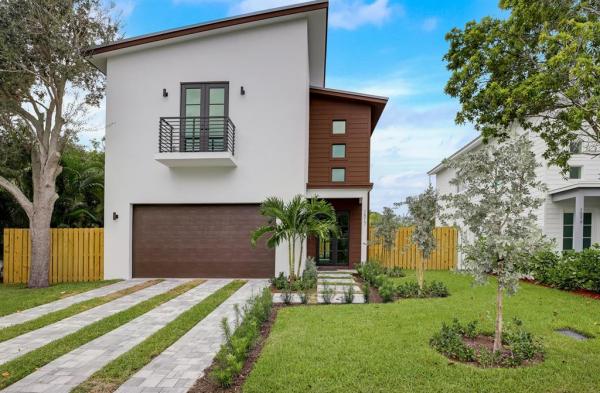 North Lake Worth, 1517 N Lakeside Dr, Lake Worth Beach, Florida 33460, image 1