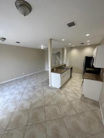 Ocean Breeze Club, 1998 NE 7th St #106-5, Deerfield Beach, Florida 33441, image 1