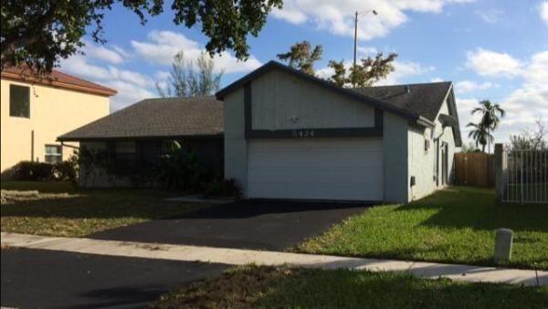 Comrock, 5424 NW 56th Ct, Tamarac, Florida 33319, image 1