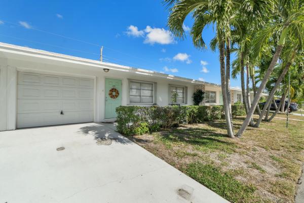 Holly House, 728 Ridge Rd ##20, Lantana, Florida 33462, image 1
