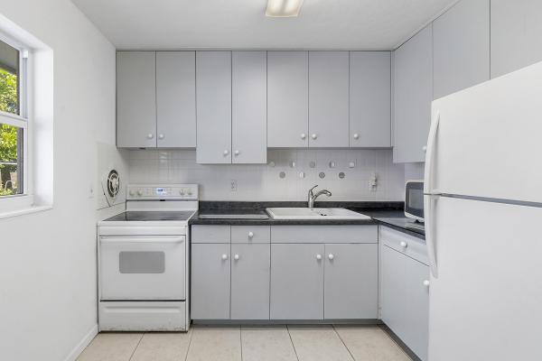 Holly House, 728 Ridge Rd #20, Lantana, Florida 33462, image 1