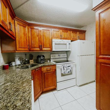 Pine Ridge North 3, 712 Sunny Pine Way #D1, Greenacres, Florida 33415, image 3