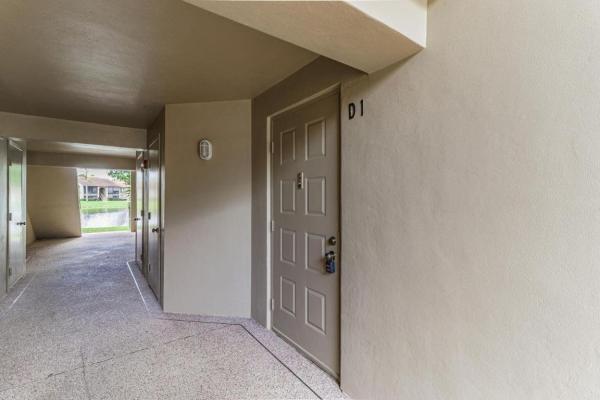 Pine Ridge North 3, 712 Sunny Pine Way #D1, Greenacres, Florida 33415, image 2