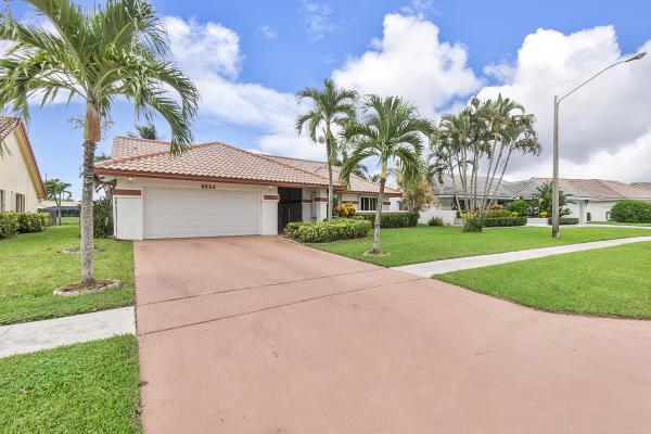 Sun Valley 2, 9524 El Clair Ranch Rd, Boynton Beach, Florida 33437, image 2