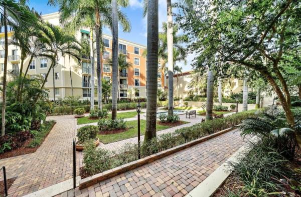 The Courtyards In CityPlace, 780 S Sapodilla Ave #402, West Palm Beach, Florida 33401, image 1