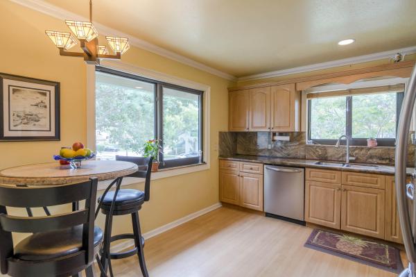 Lexington Green, 11 Lexington Ln E #E, Palm Beach Gardens, Florida 33418, image 2