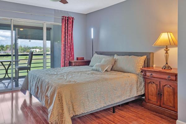 Imperial At Poinciana Place, 3951 Via Poinciana #413, Lake Worth, Florida 33467, image 1