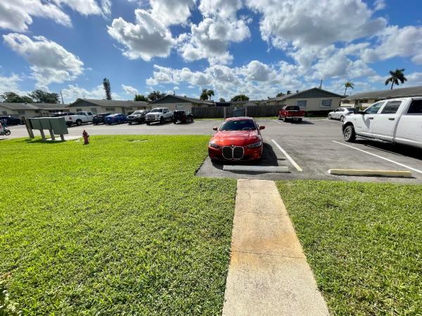Pinecrest, 5063 Michigan Ave, West Palm Beach, Florida 33415, image 1
