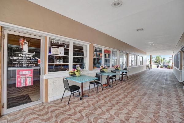 Ravenswood Estates Marinas, 2904 Lakeshore Dr, Dania Beach, Florida 33312, image 1