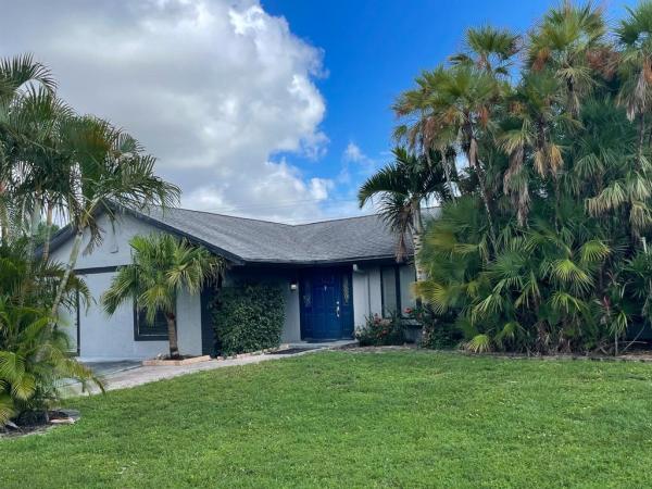 Palm Beach Little Ranches, 820 Cindy Circle Ln, Wellington, Florida 33414, image 1