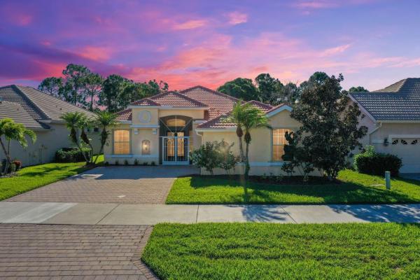Lake Charles, 593 SW Lake Charles Cir, Port St. Lucie, Florida 34986, image 2