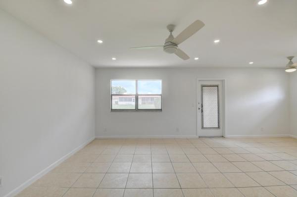 Seville At Kings Point, 165 Seville G, Delray Beach, Florida 33446, image 2