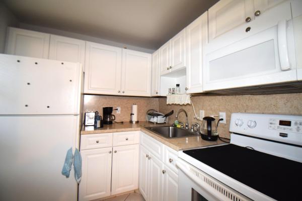 Village Royale, 2223 NE 1st Ct #103, Boynton Beach, Florida 33435, image 3